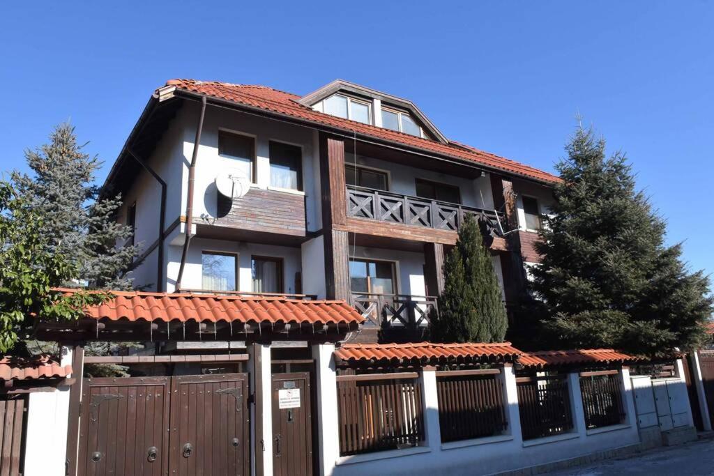 Luksozen, Svetel Apartament V Bansko, Blizo Do Lift Apartment Ngoại thất bức ảnh