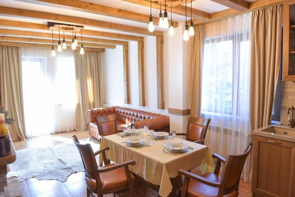 Luksozen, Svetel Apartament V Bansko, Blizo Do Lift Apartment Ngoại thất bức ảnh